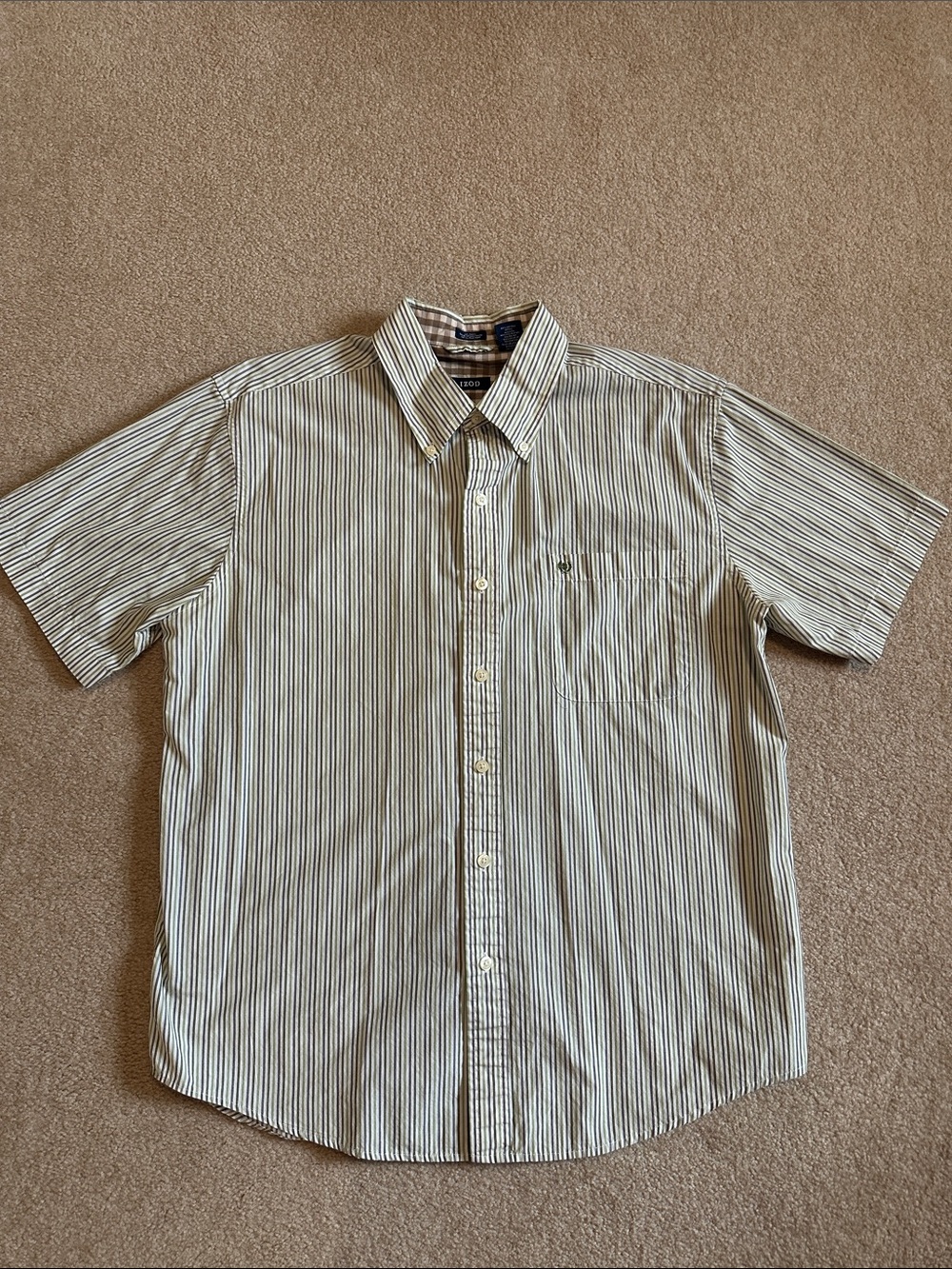 Men’s Izod Short-Sleeve Striped Button-Up Shirt - Light Green/White